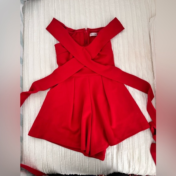 Hello Molly Size 6 (US XS) Peak Hour Romper Red - Picture 4 of 5